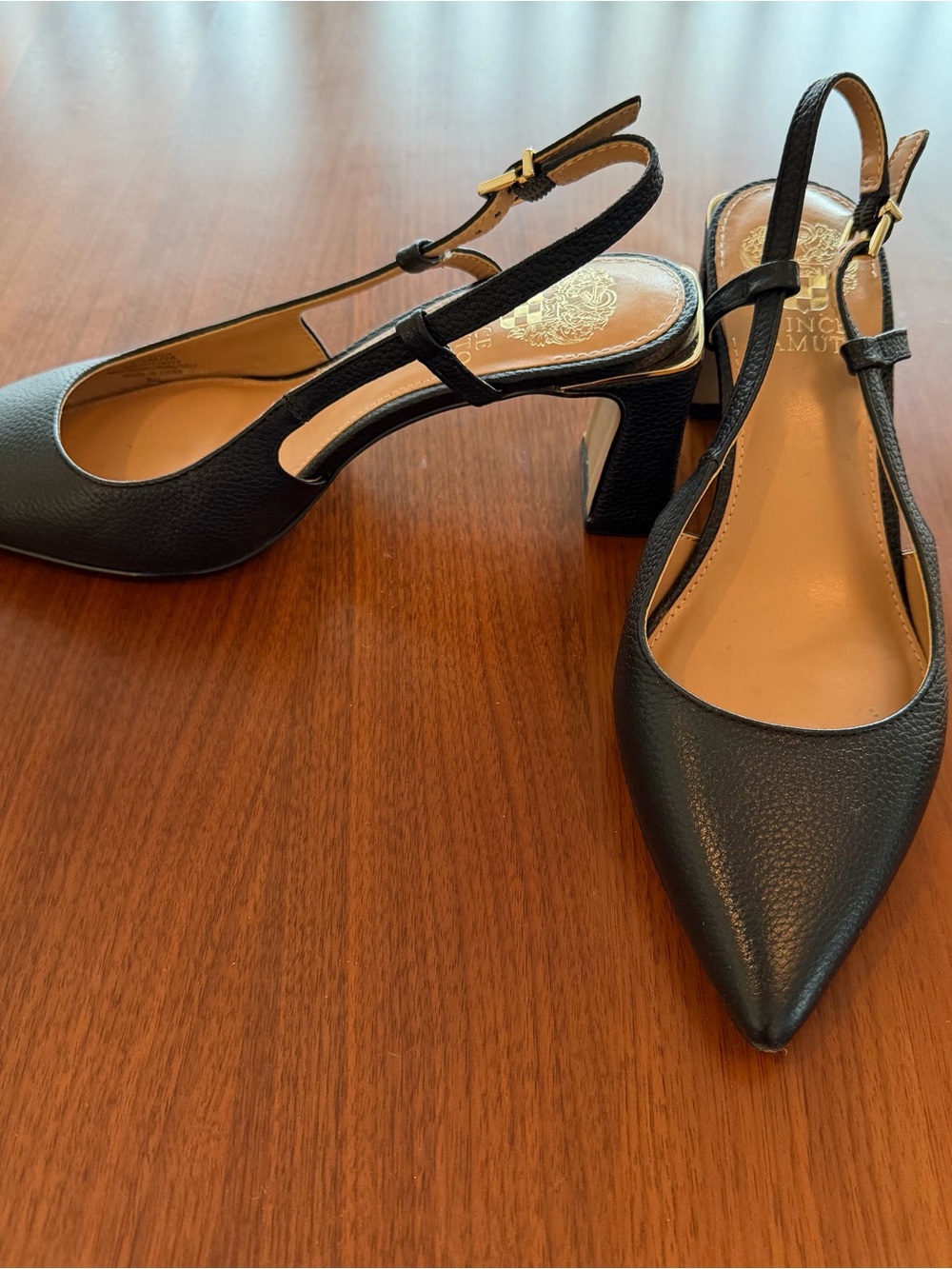 Vince Camuto Hamden Pump - Picture 3 of 4